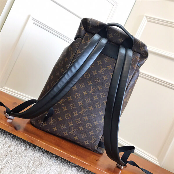 ルイルイヴィトン リュック スーパーコピー ザック バックパック M43422 ダミエグラフィットモノグラム マカ サー キャンバス